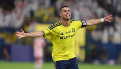 رونالدو يحتفل بأول هاتريك له هذا الموسم