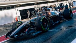 اعتماد تصاميم خاصة للسيارات خلال تجارب الفورمولا 1 قبل موسم 2026