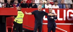 الاصابة تحرم كوندي من الكلاسيكو