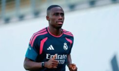 ريال مدريد يستبعد ميندي من قائمة دوري أبطال أوروبا