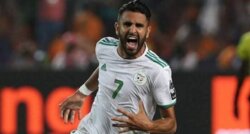 هيمداني يستبعد رياض محرز من أول قائمة للجزائر