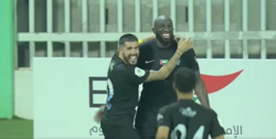 ماريغا يبصم على أول "هاتريك" مع بالم سيتي