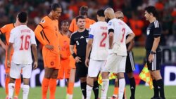 فان دايك: خروج هولندا أمام المغرب أسوأ لحظة في مسيرتي