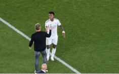 لقطة إنسانية من ريال مدريد بعد الكلاسيكو رغم خسارة الليغا
