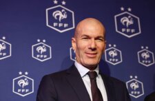 زيدان يعلن عن جهازه الفني الجديد مع منتخب فرنسا