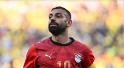 ليفربول يحتفي بعيد ميلاد "الملك المصري" محمد صلاح الـ34