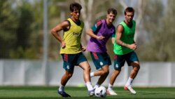ريال مدريد يبدأ تحضيراته للموسم الجديد ومورينيو يواصل تجهيز الفريق