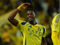 الأزمة المالية تدفع النصر للإبقاء على جون دوران في الموسم المقبل