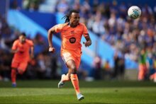 ليفربول يجهّز عرضًا ضخمًا لضم كوندي من برشلونة