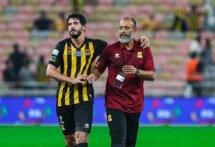 اتحاد جدة السعودي يريد استعادة المدرب نونو سانتو