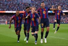 عودة دي يونغ ورافينيا إلى قائمة برشلونة لمواجهة ريال بيتيس
