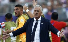 مدرب باراغواي: كنا نطمح لتكرار سيناريو المانيا أمام فرنسا