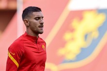 بيليغريني متمسك بالبقاء مع روما وينتظر عرض التجديد