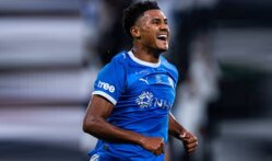 واتكينز يكتب بداية مثالية مع الهلال
