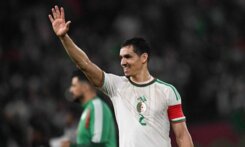صخرة دفاع " الجزائر" عيسى ماندي يعتزل اللعب الدولي