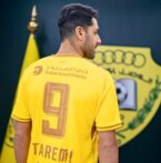 طارمي يرتدي القميص 9 مع الوصل الاماراتي