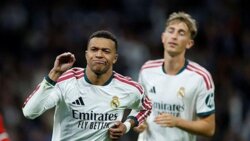 موجز الصباح: ريال مدريد يكتسح اشبيلية وفوز كبير لسوسييداد، فوز مثير للميلان على اتالانتا ولاتسيو يقسو على اليوفي، ليون يتصدر بفوزه على نيس، المركزية الى نصف نهائي البطولة العربية بفوزه على بيروت
