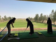 المرأة السعودية تدخل عالم الغولف