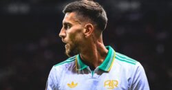 يوفنتوس ونابولي يتنافسان على بيليغريني