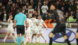فلومينينسي أول المتأهلين إلى نصف نهائي كأس ليبرتادوريس
