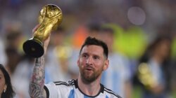 ميسي يعلن اعتزاله اللعب دولياً مع منتخب الأرجنتين