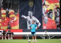 اويارزابال: الثقة والواقعية هما مفتاح قوة المنتخب الإسباني