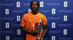 ديوماندي افضل لاعب في مباراة ساحل العاج والاكوادور