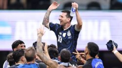 موجز الصباح: الاتحاد الارجنتيني يواصل تكريم ميسي والاخير يحسم هوية الافضل عبر التاريخ عبر فيديو موثق، تأهل البايرن في البوكال واودينيزي في كأس ايطاليا، تأهل الكاراز وسابالينكا وبيغولا في بطولة اميركا المفتوحة