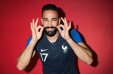 احرزا لقب كأس العالم دون اي مشاركة
