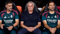 مورينيو يدافع عن فينيسيوس ويشيد بكورتوا بعد الفوز على إنتر مورينيو يدافع عن فينيسيوس ويشيد بكورتوا بعد الفوز على إنتر