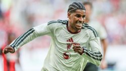 راشفورد يخلّد تجربته مع برشلونة بوشم جديد