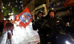دوري ابطال اوروبا: توقيف 127 شخصا وإصابة مشجعًا وشرطيًّا في باريس