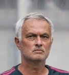 جماهير ريال مدريد تهاجم برشلونة من النمسا