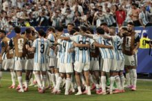 الاحوال الجوية تؤخر مجدداً انطلاق رحلة منتخب الارجنتين