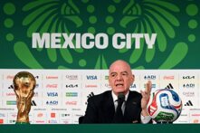 العلم اللبناني مرة جديدة حاضر في كأس العالم وانفانتينو في الواجهة