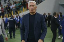 الجزائر تبقي على المدرب بيتكوفيتش مع بعض التعديلات في جهازه الفني