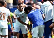 فرنسا تبهر الجماهير بهدف شارك فيه الفريق بأكمله