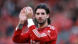 ليفربول يتمسك بسوبوسلاي ويواصل البحث عن تدعيم الوسط