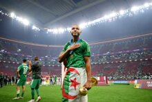 ياسين ابراهيمي يتمسّك بحلم المونديال الأخير مع الجزائر
