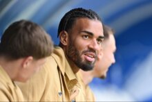 أكبوغوما يصل الى ايطاليا قبل الانضمام الى فروسينوني
