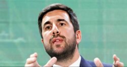 ريكيلمي يهدد مخطط بيريز ومورينيو بانتخابات ريال مدريد