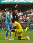 أول بطاقة حمراء في مونديال 2026 من نصيب جنوب افريقيا