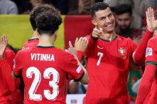 فيتينيا يكشف موقف لاعبي البرتغال من عودة رونالدو