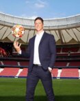 فرناندو توريس يشيد باسلوب لعب برشلونة الحالي