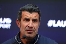 فيغو يشيد بصفقات ريال مدريد خلال سوق الانتقالات