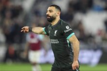 تقرير: سوبوسلاي مرشح لقيادة ليفربول بعد رحيل صلاح