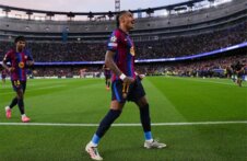 رافينيا يطارد رقمًا تاريخيًا مع برشلونة أمام ليفانتي