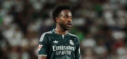 فينيسيوس أساسياً أمام أتلتيكو مدريد رغم تراجع معدله التهديفي