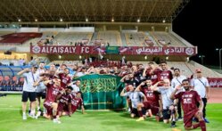 ثلاثة أندية تحقق انتصارها الأول في دوري روشن السعودي