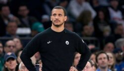 مازولا اصغر مدرب يفوز بجائزة مدرب العام في NBA